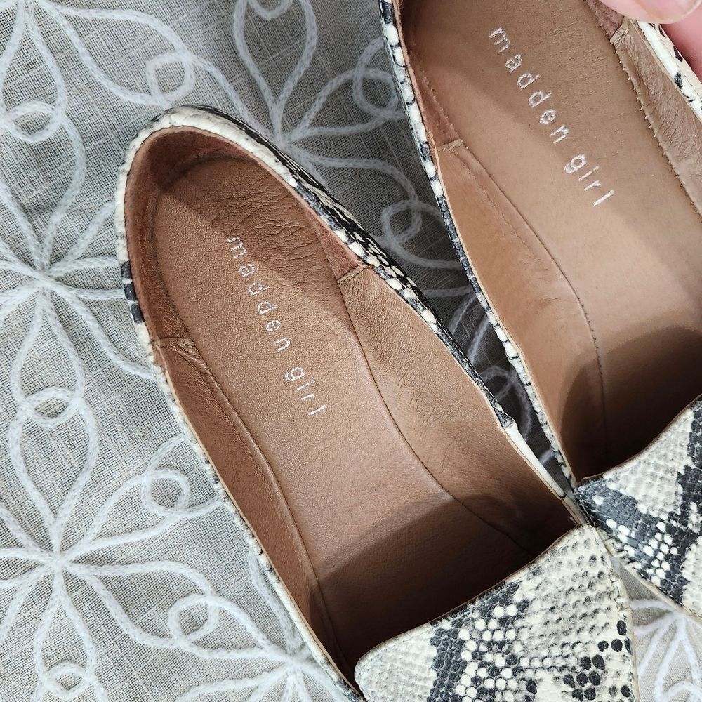 Madden Girl Black and White/Cream Snakeskin Loafers - Picture 7 of 11